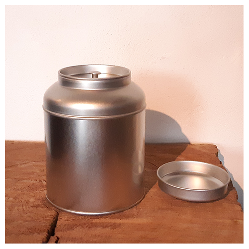 Boite métallique dôme